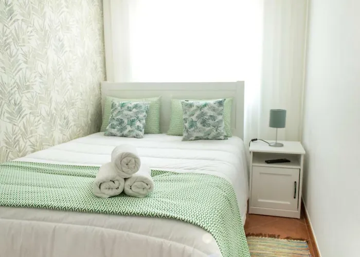 Housebea * نازاريه